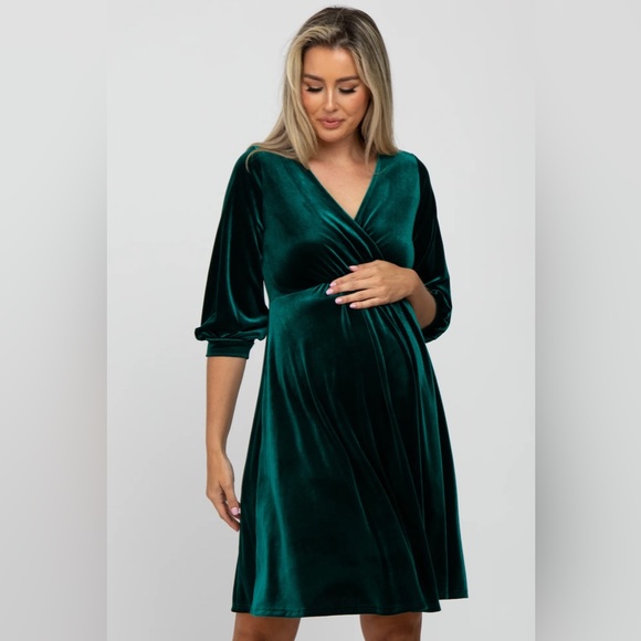Pinkblush Green Velvet Wrap Front Babydoll Maternity Dress NWT - Picture 4 of 6